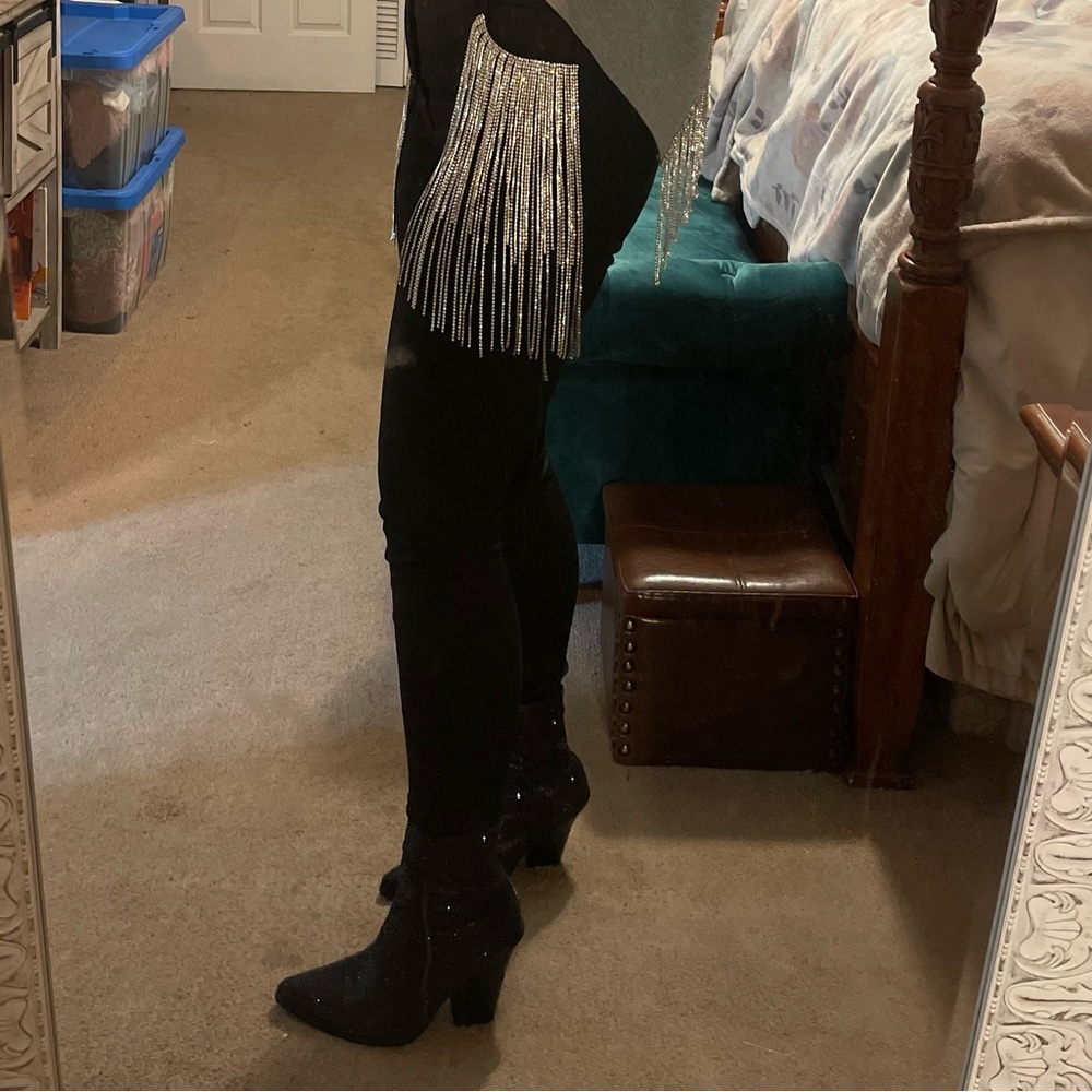 Black Rhinestone Pocket Jeans - Picture 6 of 9
